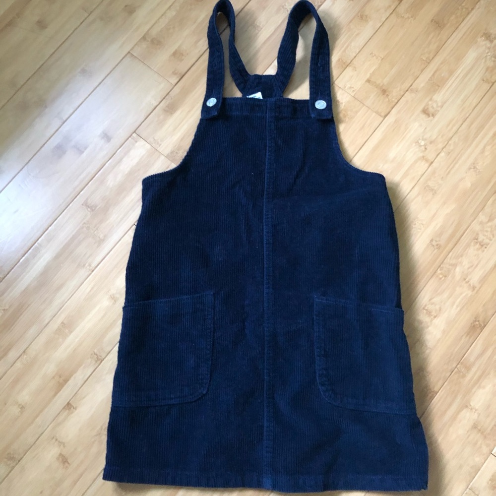Overall dress